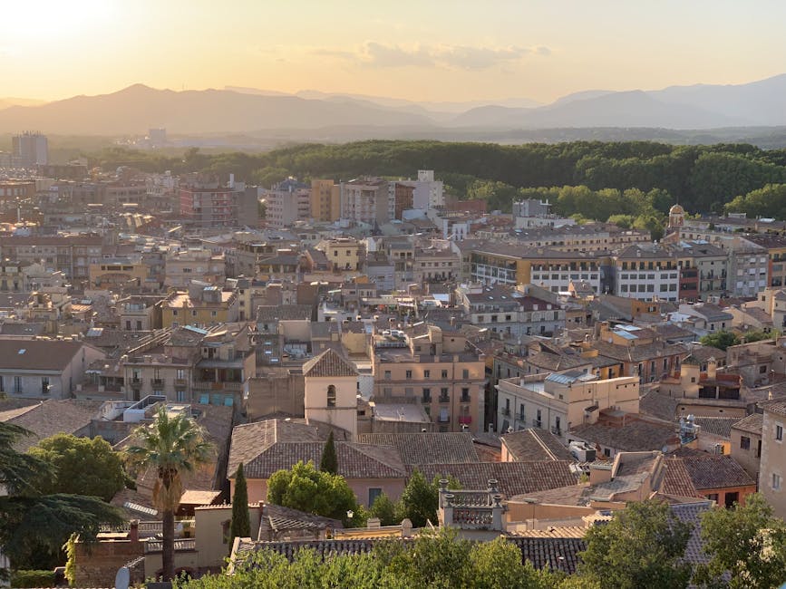 Lucca city walls sunset walkers